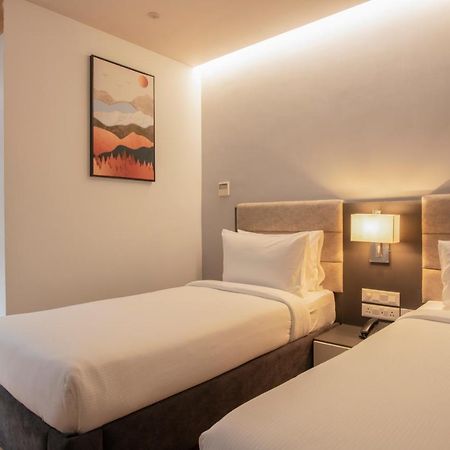 Northway Hotel Visakhapatnam Eksteriør bilde