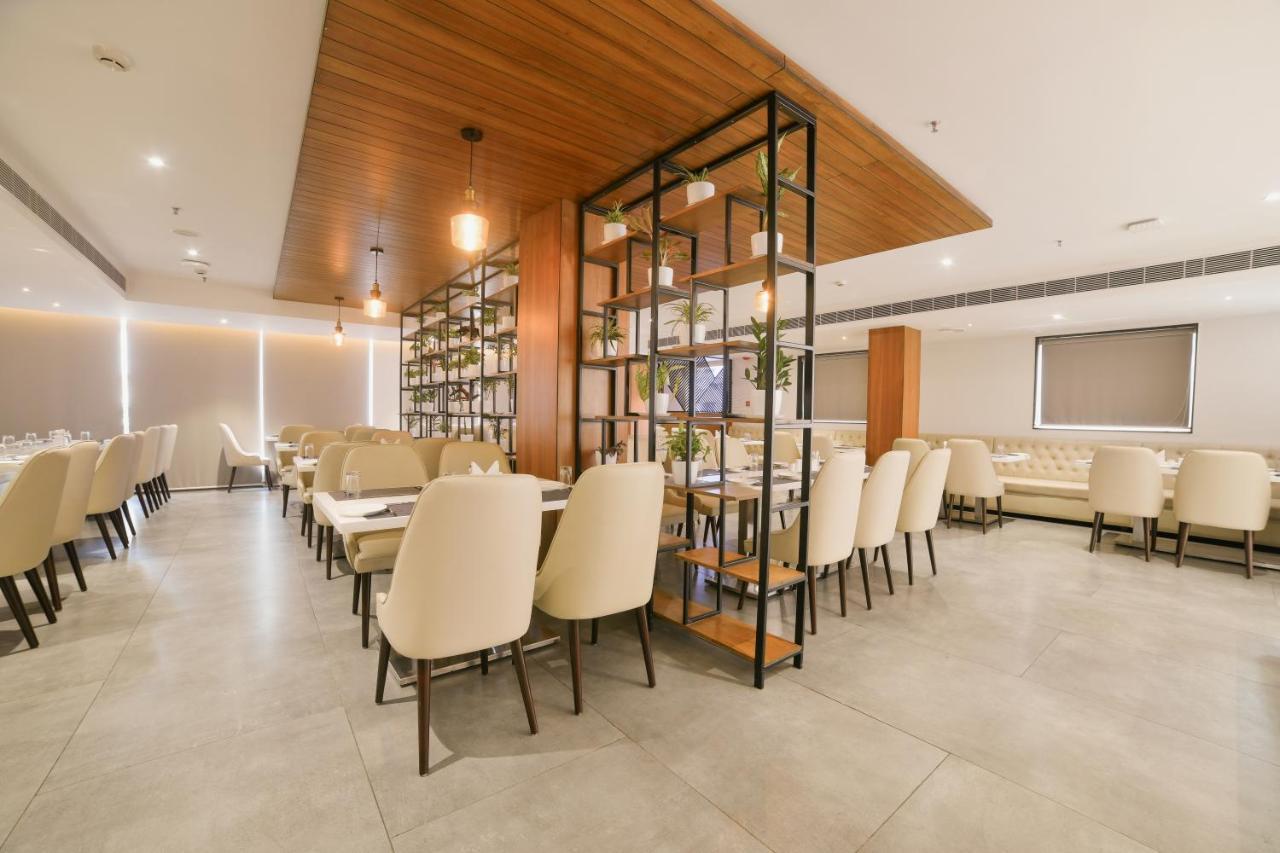 Northway Hotel Visakhapatnam Eksteriør bilde